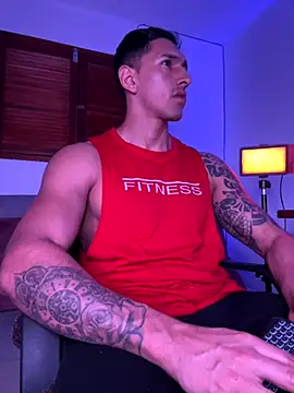 Snapshot of Joylopez_fit chatting on November 5, 2:06 pm Joylopez fit online show from November 5, 2:06 pm