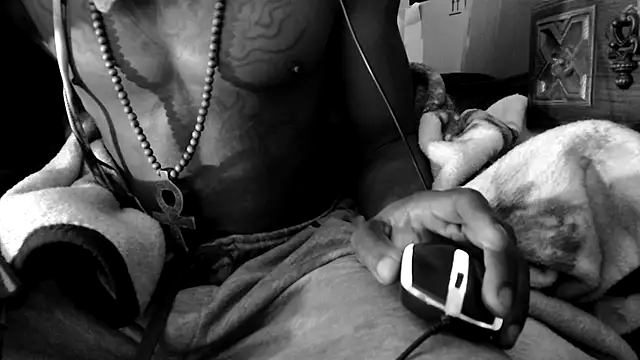 dominatingblacklove online show from September 30, 9:25 am