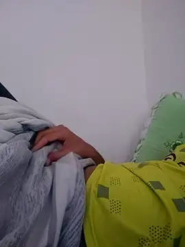 fredfgr online show from October 2, 4:47 pm