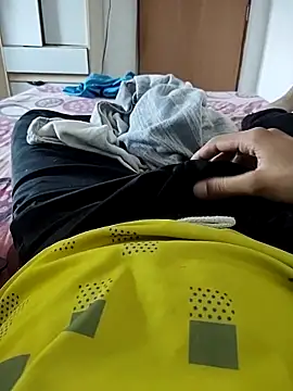 Snapshot of fredfgr chatting on March 1, 8:22 pm fredfgr online show from March 1, 8:22 pm