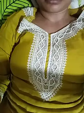 Snapshot of Piya_Ji chatting on July 25, 2:42 am Piya Ji online show from July 25, 2:42 am