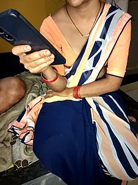 lovelygirl4567 online show from September 21, 3:24 pm