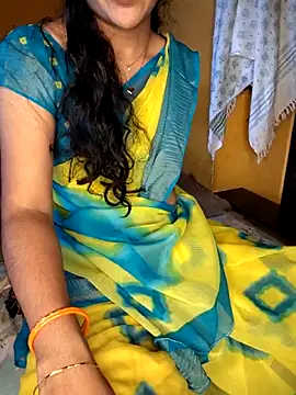 lovelygirl4567 online show from October 13, 6:02 am