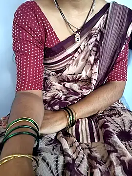 lovelygirl4567 online show from January 8, 6:37 am