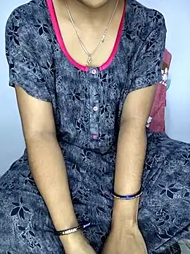 Snapshot of lovelygirl4567 chatting on April 21, 5:28 pm lovelygirl4567 online show from April 21, 5:28 pm