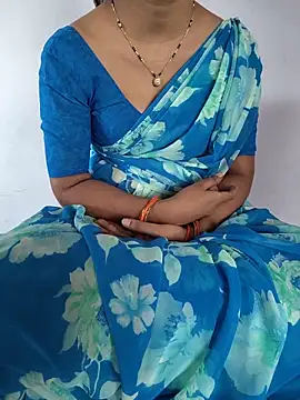 Snapshot of lovelygirl4567 chatting on June 11, 5:16 am lovelygirl4567 online show from June 11, 5:16 am