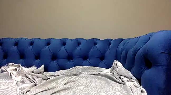 BigBootyKandy15 online show from January 10, 7:43 pm