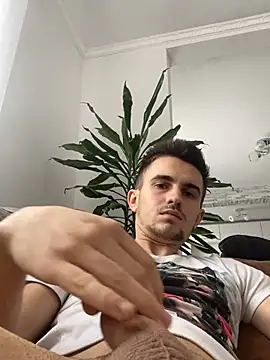 Snapshot of Demonpull69 chatting on January 21, 10:19 am Demonpull69 online show from January 21, 10:19 am