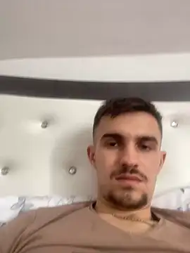 Snapshot of Demonpull69 chatting on February 18, 12:28 pm Demonpull69 online show from February 18, 12:28 pm