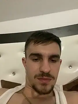 Snapshot of Demonpull69 chatting on February 24, 12:20 am Demonpull69 online show from February 24, 12:20 am