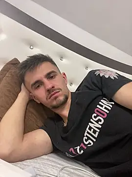 Snapshot of Demonpull69 chatting on March 22, 2:27 am Demonpull69 online show from March 22, 2:27 am