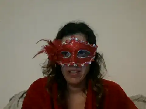 couple-tuga online show from December 31, 12:43 am