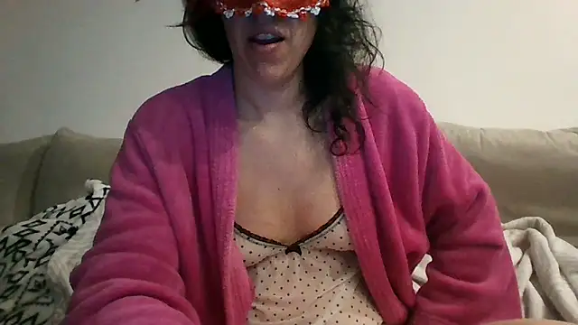 couple-tuga online show from February 16, 9:48 pm