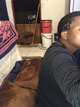 MKbesxxx online show from March 22, 4:49 am