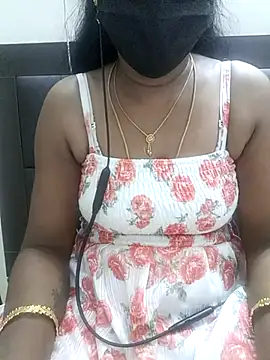 Snapshot of Tamil_Vishalini chatting on February 21, 5:31 pm Tamil Vishalini online show from February 21, 5:31 pm