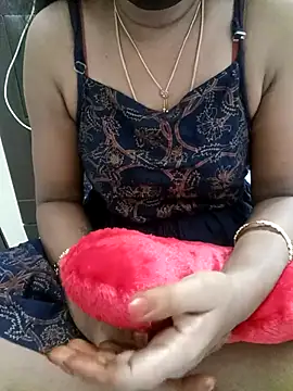 Snapshot of Tamil_Vishalini chatting on February 24, 12:52 am Tamil Vishalini online show from February 24, 12:52 am