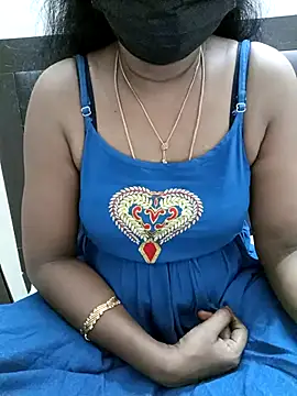 Snapshot of Tamil_Vishalini chatting on February 28, 4:42 pm Tamil Vishalini online show from February 28, 4:42 pm