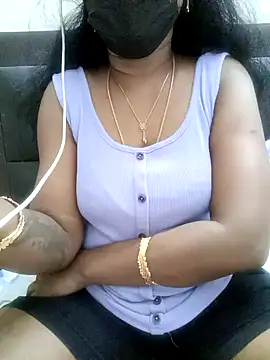 Snapshot of Tamil_Vishalini chatting on March 1, 7:51 am Tamil Vishalini online show from March 1, 7:51 am