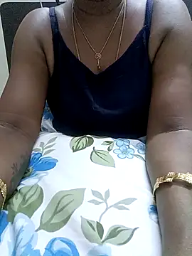 Snapshot of Tamil_Vishalini chatting on October 6, 5:43 pm Tamil Vishalini online show from October 6, 5:43 pm