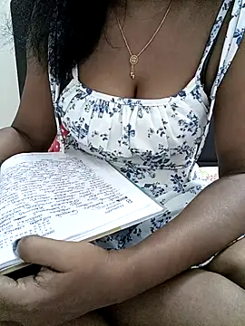 Tamil Vishalini online show from April 25, 5:43 am