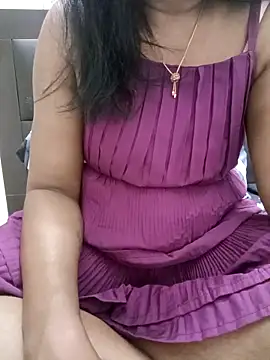 Snapshot of Tamil_Vishalini chatting on May 2, 6:51 am Tamil Vishalini online show from May 2, 6:51 am