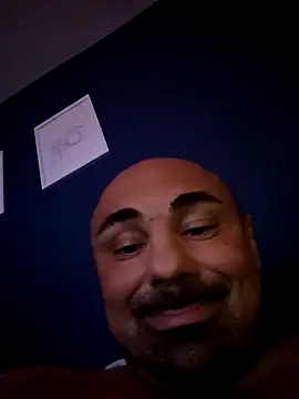Snapshot of Insaneman1 chatting on October 8, 11:35 pm Insaneman1 online show from October 8, 11:35 pm