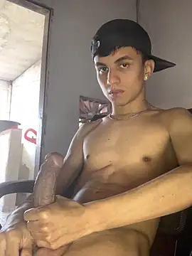 gabrielzinnnn085 online show from November 19, 7:03 pm