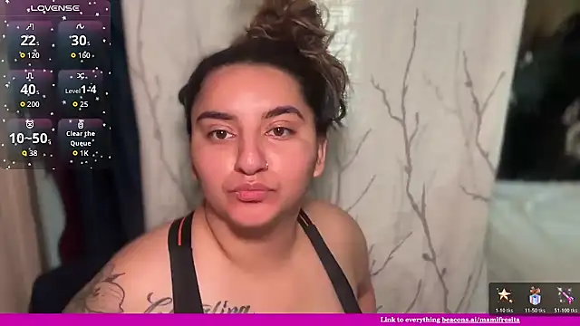 Snapshot of mamifresita chatting on May 1, 9:19 pm mamifresita online show from May 1, 9:19 pm