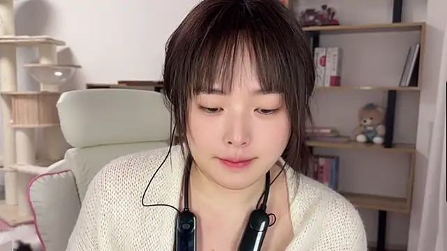 Chenjing0 online show from March 26, 12:44 pm