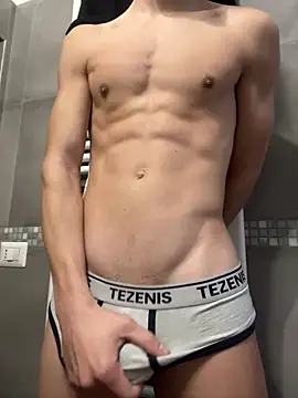 EmanuelMCL online show from January 19, 1:44 pm