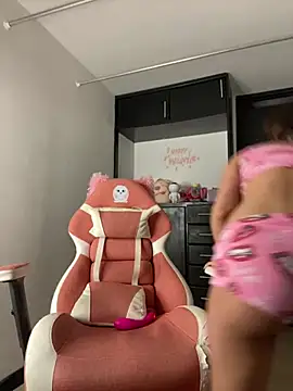 Amys online show from January 9, 5:23 am