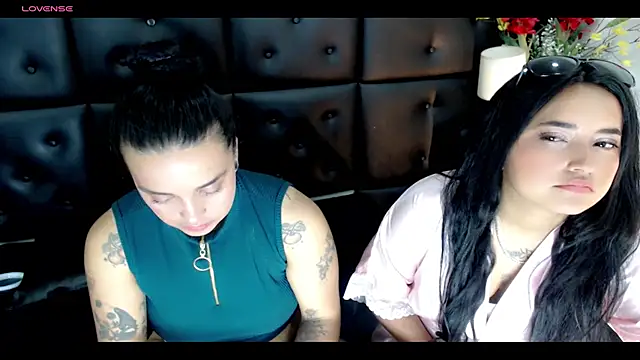 Carolaine01 online show from February 3, 11:26 pm