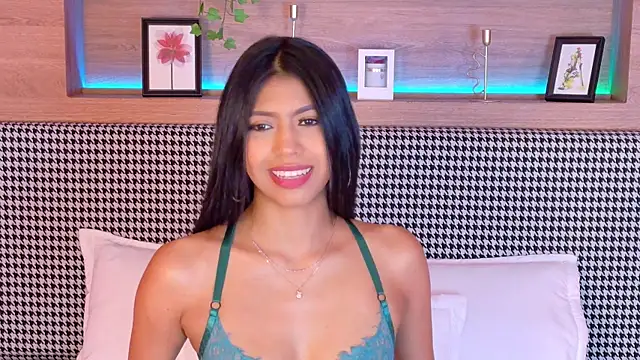 AbieHills online show from March 1, 11:50 am