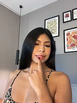 AbieHills online show from February 19, 11:50 am