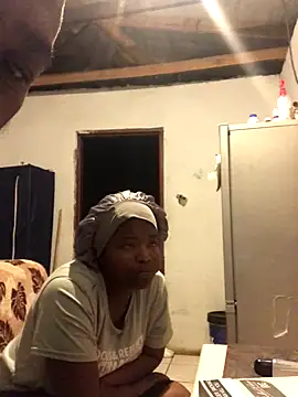 KMbesxxx online show from October 22, 7:57 pm