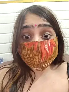 shreya1765 online show from January 13, 1:49 pm