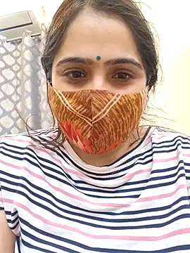 shreya1765 online show from February 28, 12:17 pm