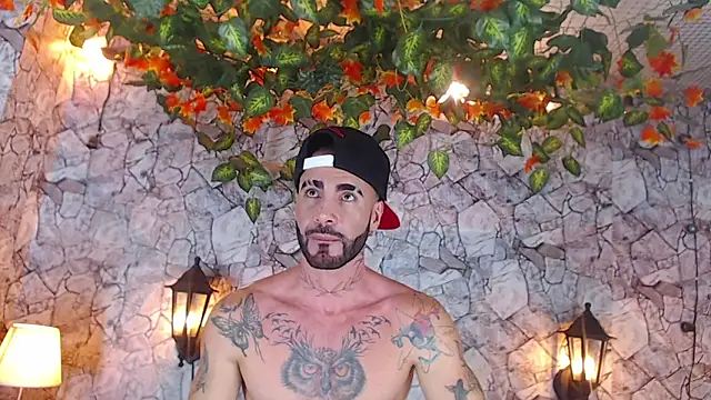 Lancelot Benwick online show from January 6, 10:37 pm