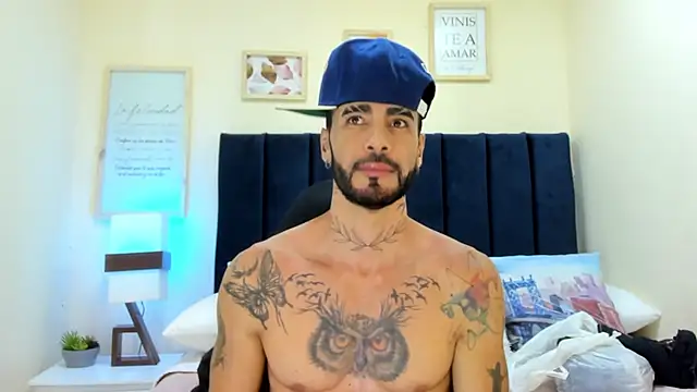 Lancelot Benwick online show from September 9, 8:08 pm