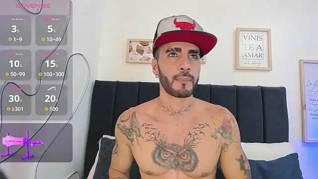 Lancelot Benwick online show from October 14, 8:53 pm