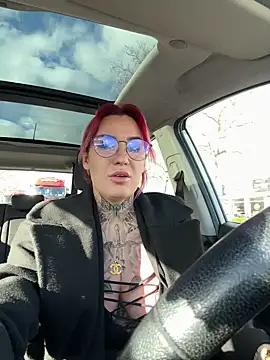 Snapshot of Mia-Fuchs chatting on January 7, 11:48 am Mia-Fuchs online show from January 7, 11:48 am