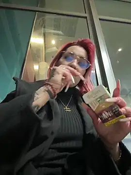 Snapshot of Mia-Fuchs chatting on January 12, 11:47 pm Mia-Fuchs online show from January 12, 11:47 pm