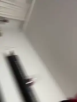 Snapshot of Mia-Fuchs chatting on September 22, 2:13 am Mia-Fuchs online show from September 22, 2:13 am