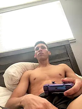 Snapshot of leisurelycriminal chatting on October 4, 7:56 pm leisurelycriminal online show from October 4, 7:56 pm