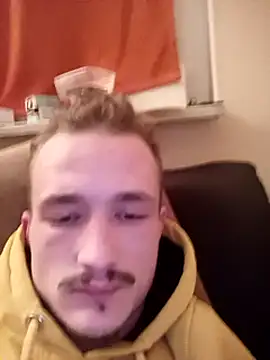 Snapshot of frankthefuck69 chatting on March 3, 8:43 pm frankthefuck69 online show from March 3, 8:43 pm