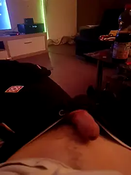 Snapshot of frankthefuck69 chatting on March 3, 11:46 pm frankthefuck69 online show from March 3, 11:46 pm