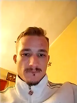 Snapshot of frankthefuck69 chatting on March 13, 2:16 am frankthefuck69 online show from March 13, 2:16 am