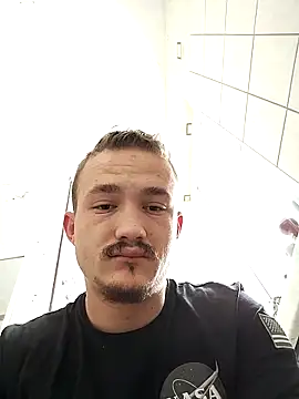 Snapshot of frankthefuck69 chatting on February 1, 12:37 pm frankthefuck69 online show from February 1, 12:37 pm