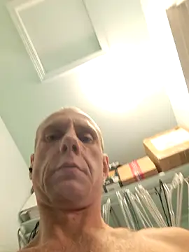 Snapshot of SoooV3ryKinky chatting on January 31, 2:04 am SoooV3ryKinky online show from January 31, 2:04 am