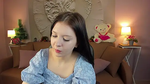 AmeliaVon online show from January 5, 9:15 am